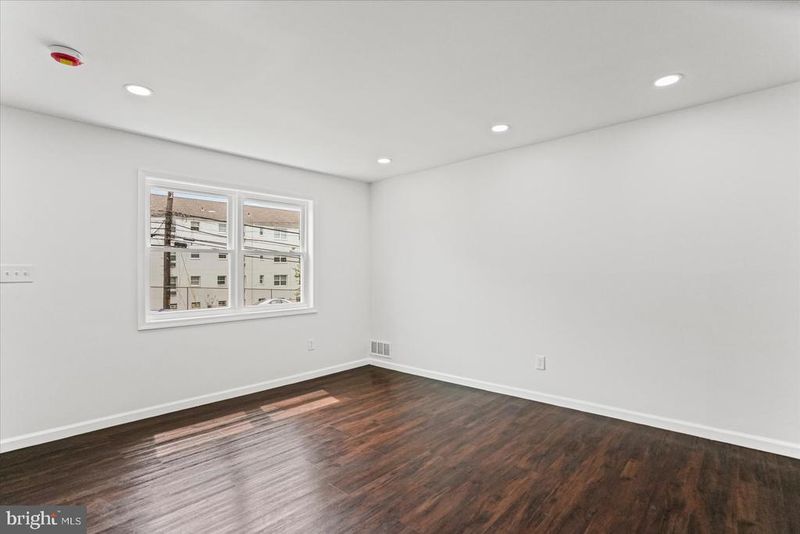 835 4th St, Laurel, MD 20707