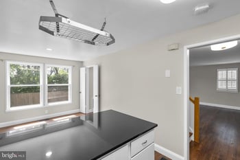 9406 Hale Pl, Silver Spring, MD 20910