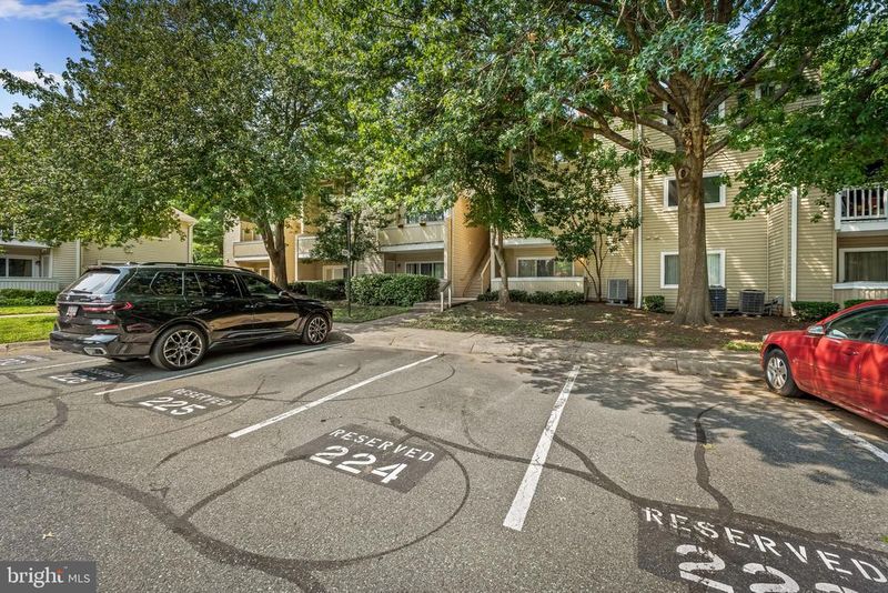 18241 Swiss Cir #4, Germantown, MD 20874