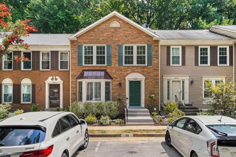 10637 Alison Dr, Burke, VA 22015