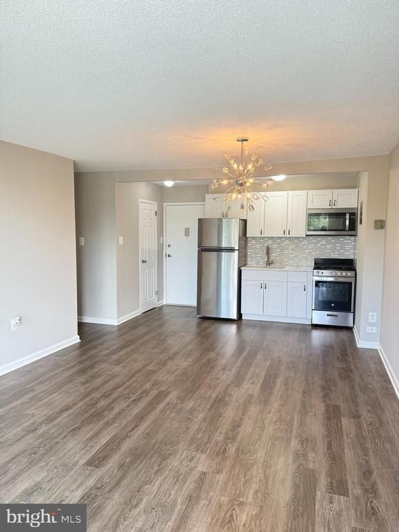 2500 N Van Dorn St #610, Alexandria, VA 22302