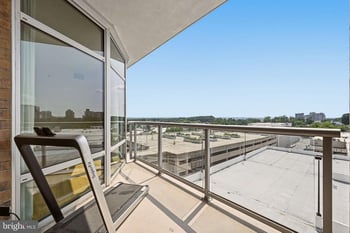 5750 Bou Ave #812, Rockville, MD 20852