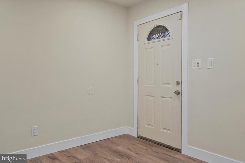 3427 B St SE #1, Washington, DC 20019