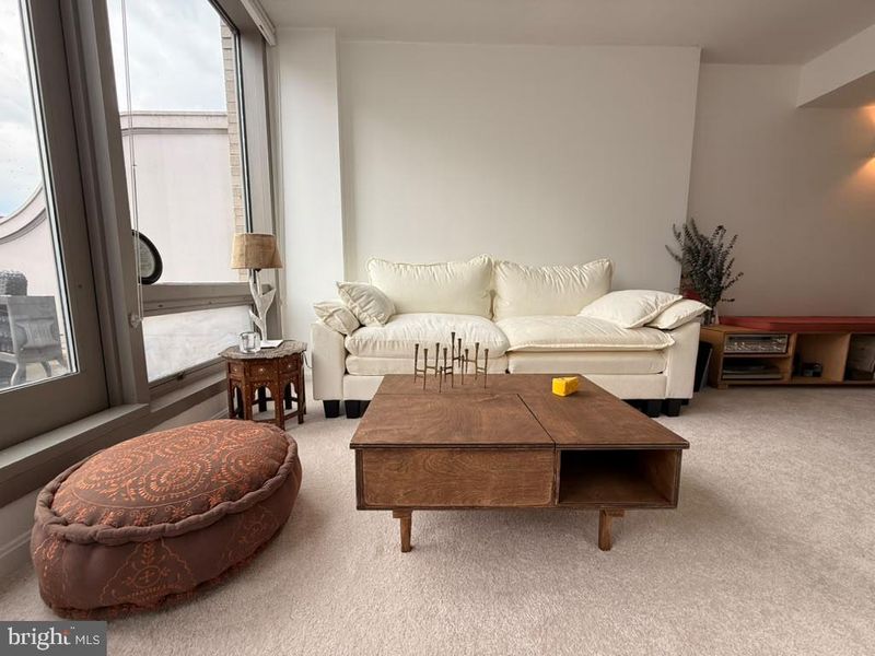 701 Pennsylvania NW #1020, Washington, DC 20004