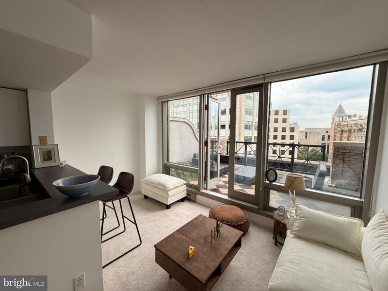 701 Pennsylvania NW #1020, Washington, DC 20004