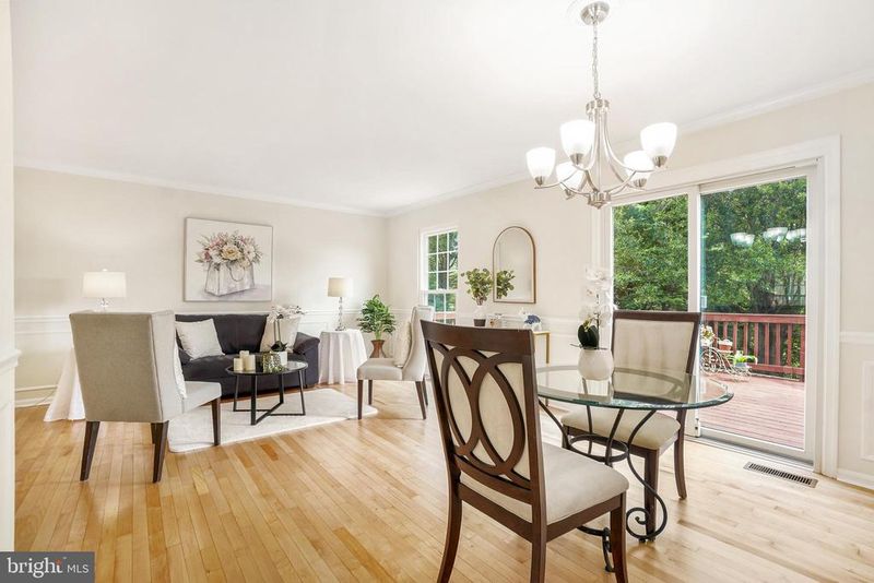 3423 Queensborough Dr, Olney, MD 20832