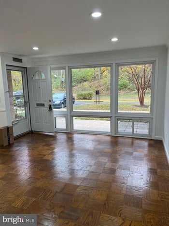 7572 Spring Lake Dr #7572-A, Bethesda, MD 20817