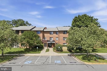 15300 Pine Orchard Dr #85-3D, Silver Spring, MD 20906