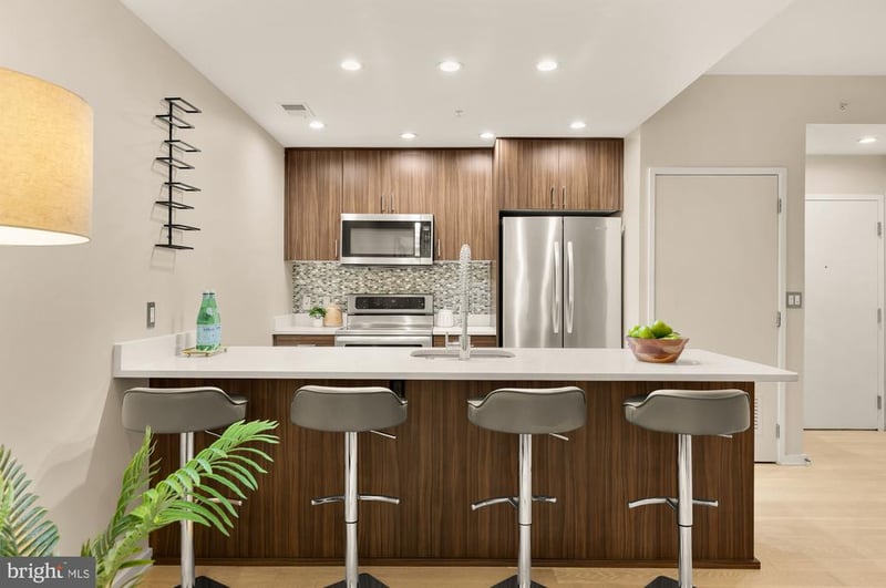 3409 Wilson Blvd #303, Arlington, VA 22201