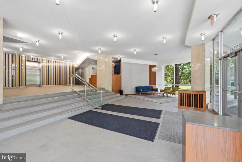 4200 Cathedral Ave NW #712A, Washington, DC 20016