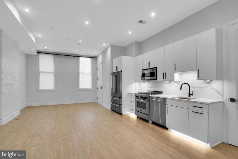 725 Euclid St NW #2, Washington, DC 20001