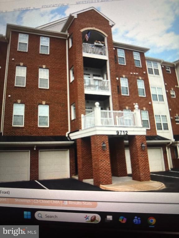 9712 Handerson Pl #102, Manassas Park, VA 20111