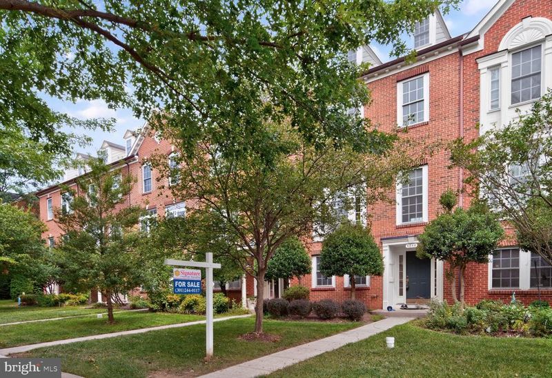 3848 Sugarloaf Pw, Frederick, MD 21704