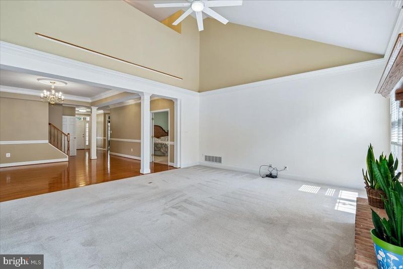 6806 Crofton Colony Ct, Crofton, MD 21114
