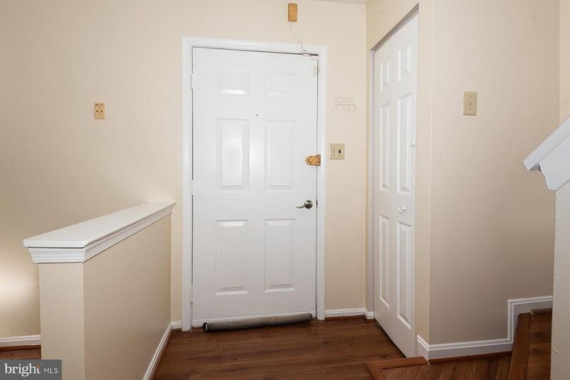 2406 Rosecroft Ct, Oxon Hill, MD 20745