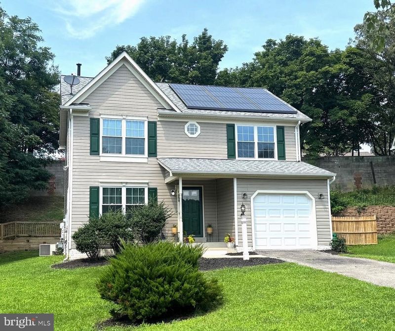 2000 Chita Ct, Temple Hills, MD 20748