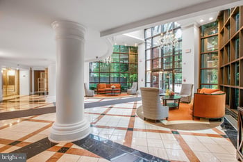 10101 Grosvenor Pl #2006, North Bethesda, MD 20852
