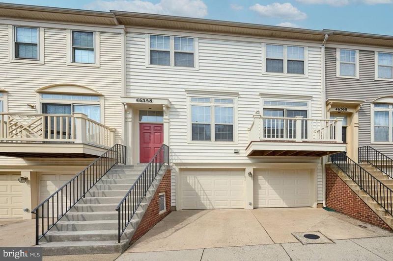 46358 Pryor Sq, Sterling, VA 20165