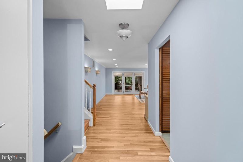 12508 Montclair Dr, Silver Spring, MD 20904