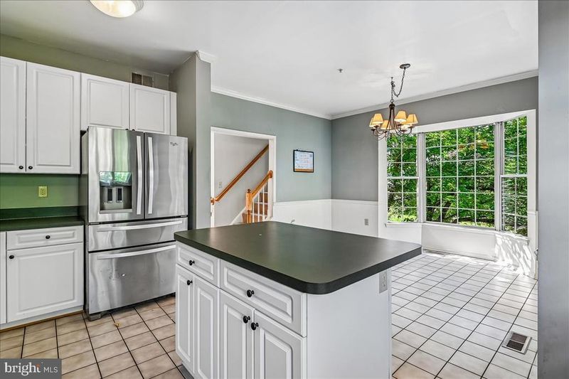 2201 Montauk Dr, Crofton, MD 21114