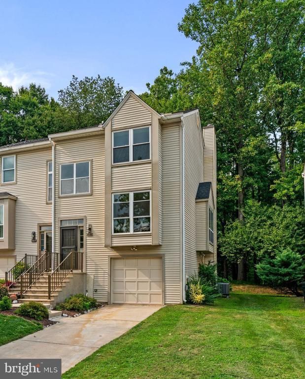 7837 Whistling Pines Ct N, Ellicott City, MD 21043