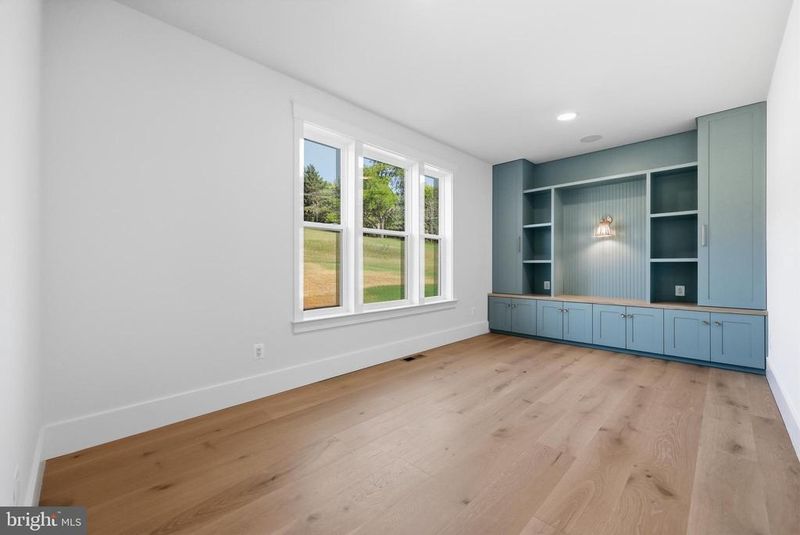 4422 Teen Barnes Rd, Jefferson, MD 21755