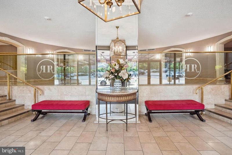 8360 Greensboro Dr #524, Mclean, VA 22102