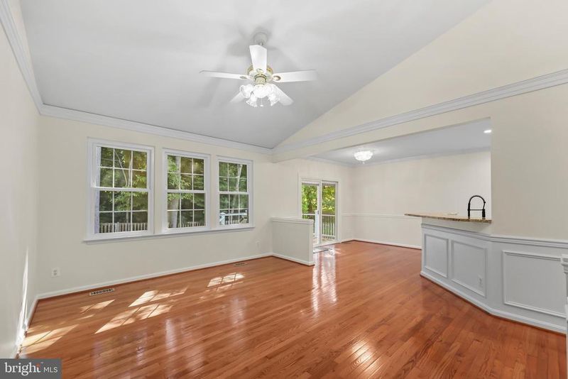 14865 Ginko Ct, Woodbridge, VA 22193