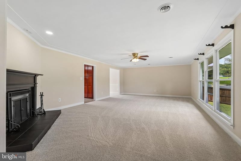 1685 Brooke Rd, Stafford, VA 22554