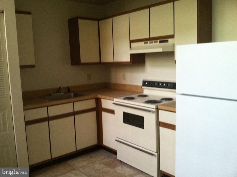 51 Depaul St #15, Emmitsburg, MD 21727