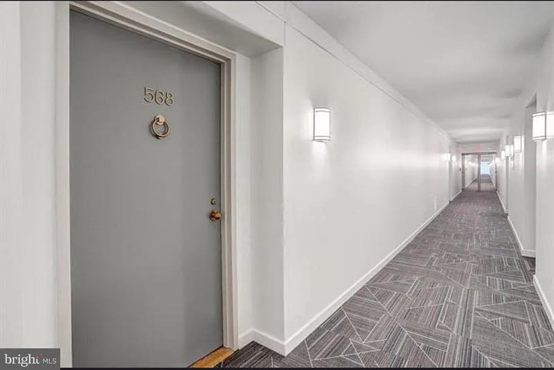 801 N Howard St #568, Alexandria, VA 22304