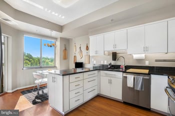 3100 N Leisure World Blvd #208, Silver Spring, MD 20906