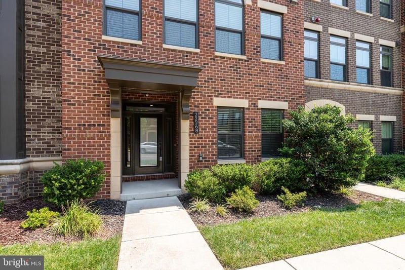 22268 Philanthropic Dr, Ashburn, VA 20148