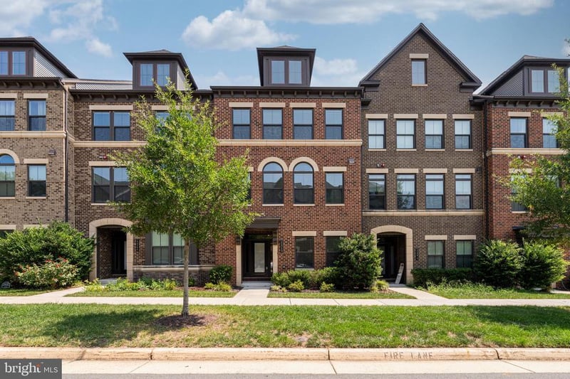 22268 Philanthropic Dr, Ashburn, VA 20148