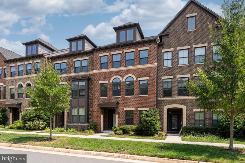 22268 Philanthropic Dr, Ashburn, VA 20148