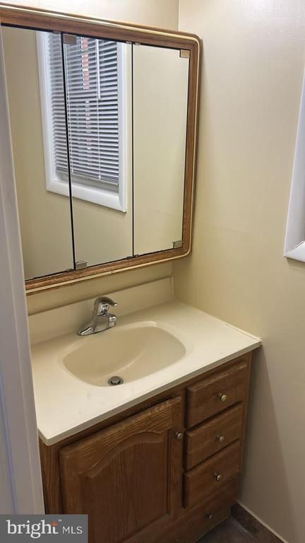 6354 8th Cir, Alexandria, VA 22312
