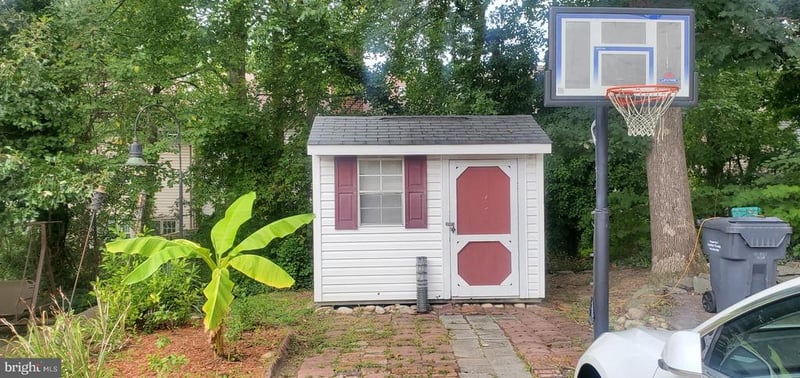 6000 Pratt St, Alexandria, VA 22310