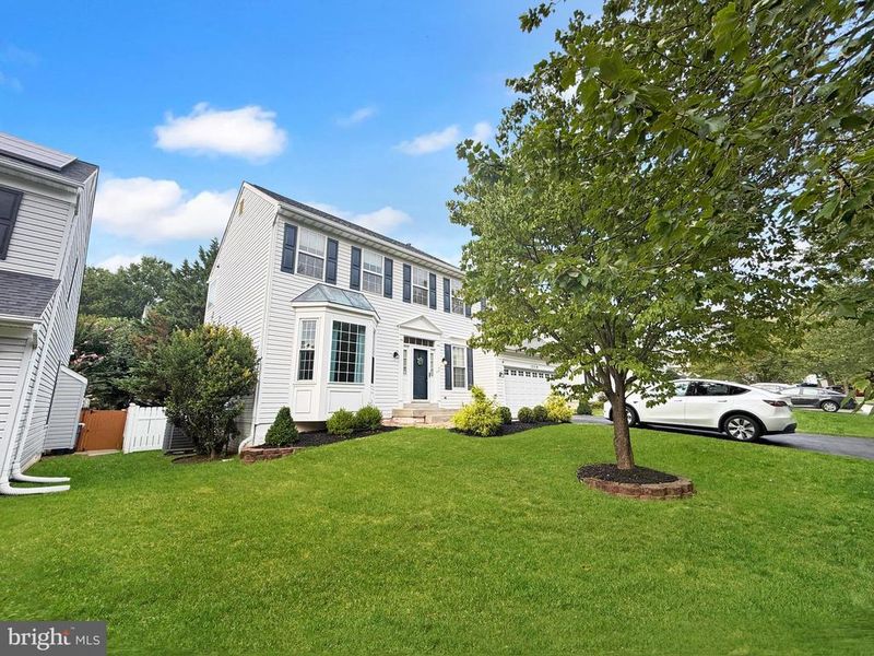12519 Royal Crown Dr, Germantown, MD 20876
