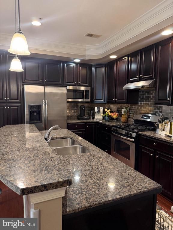 364 Urban Ave #364, Gaithersburg, MD 20878