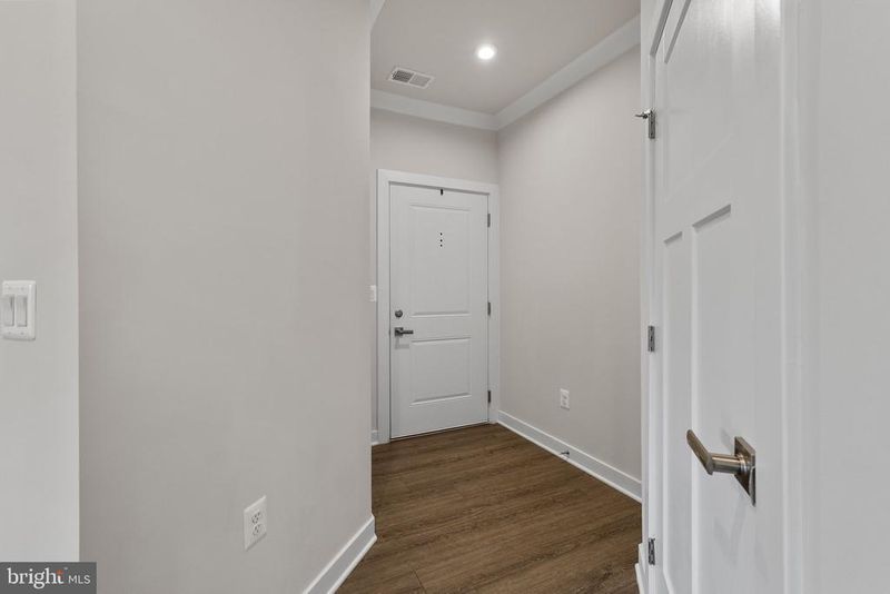 3510 Starlight St #402, Frederick, MD 21704
