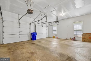7341 Cliff Pine Dr, Gaithersburg, MD 20879