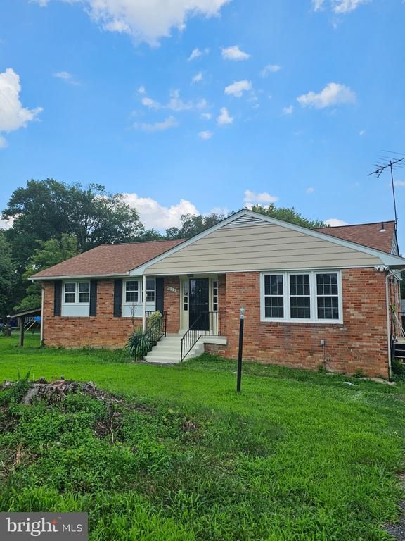 5109 Ox Rd, Fairfax, VA 22030