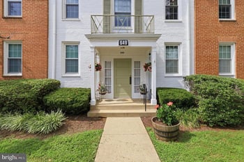 649 Azalea Dr #3, Rockville, MD 20850