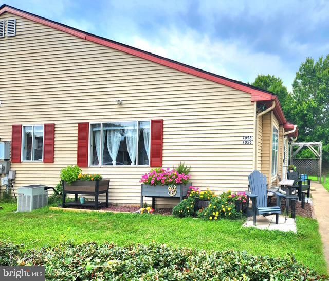 7058 Basswood Rd, Frederick, MD 21703