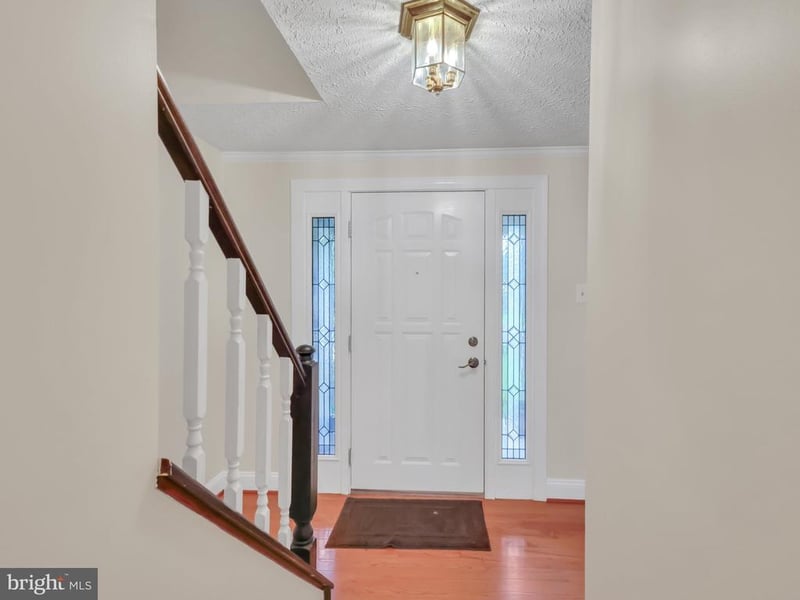 18 Windmill Ct, Silver Spring, MD 20905