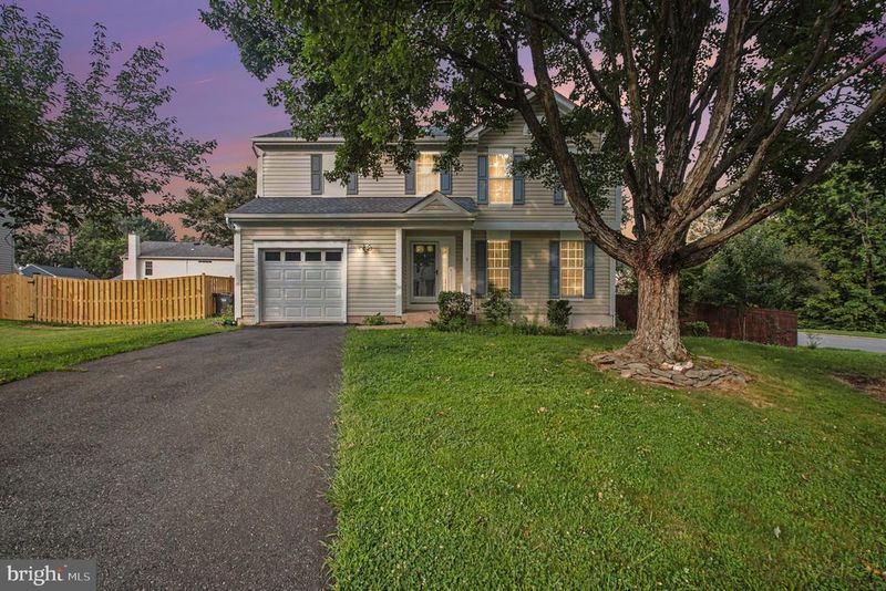 9 Hunter Trl, Stafford, VA 22554