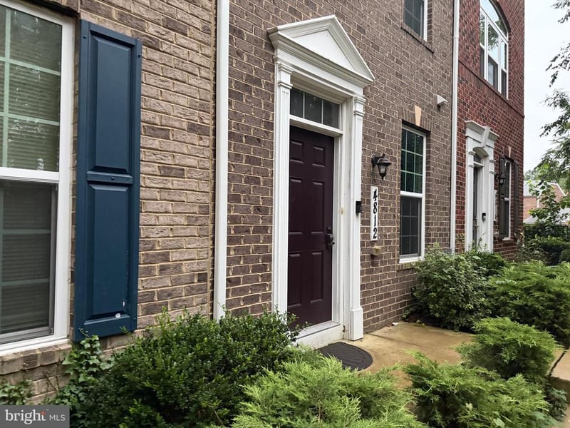 4812 Crest View Dr, Hyattsville, MD 20782