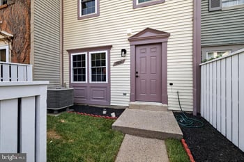 19950 Appledowre Cir #394, Germantown, MD 20876