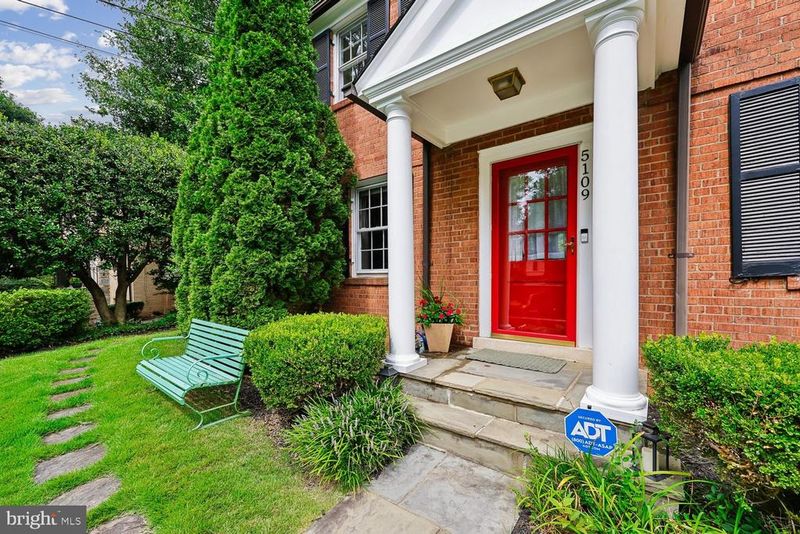 5109 Nahant St, Bethesda, MD 20816