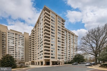 5500 Friendship Blvd #2112N, Chevy Chase, MD 20815